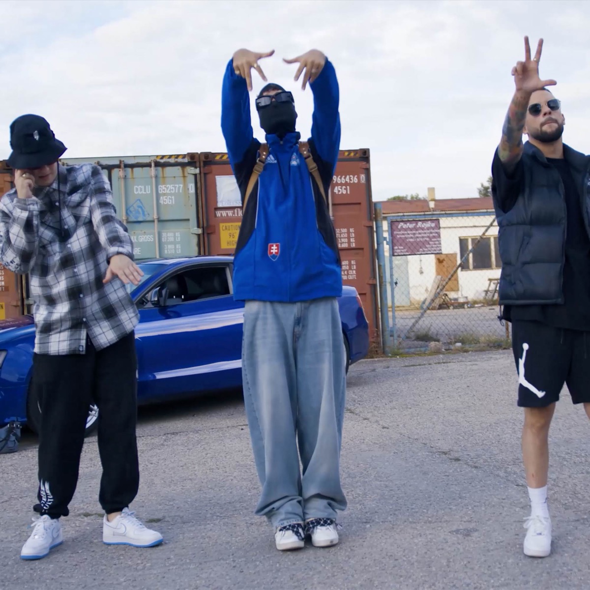 Mamaididit (feat. Facefront, LUJA, Bwayne)