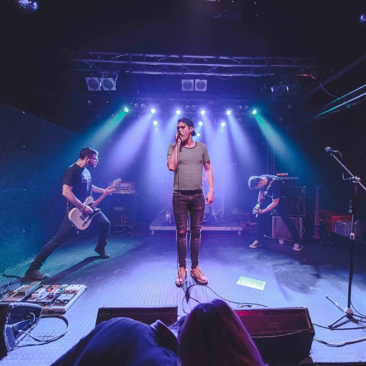 Písnička veselá (live)