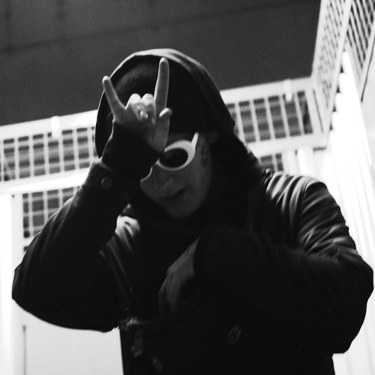 Kolotoč (feat. Tayler Prof & Yaya Rebel)