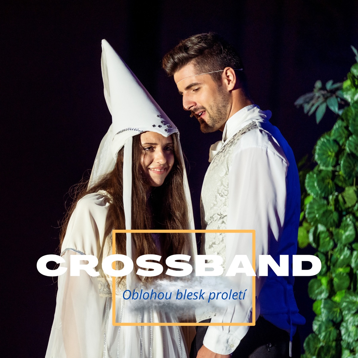 Oblohou blesk proletí (feat. Lucia Hílková)