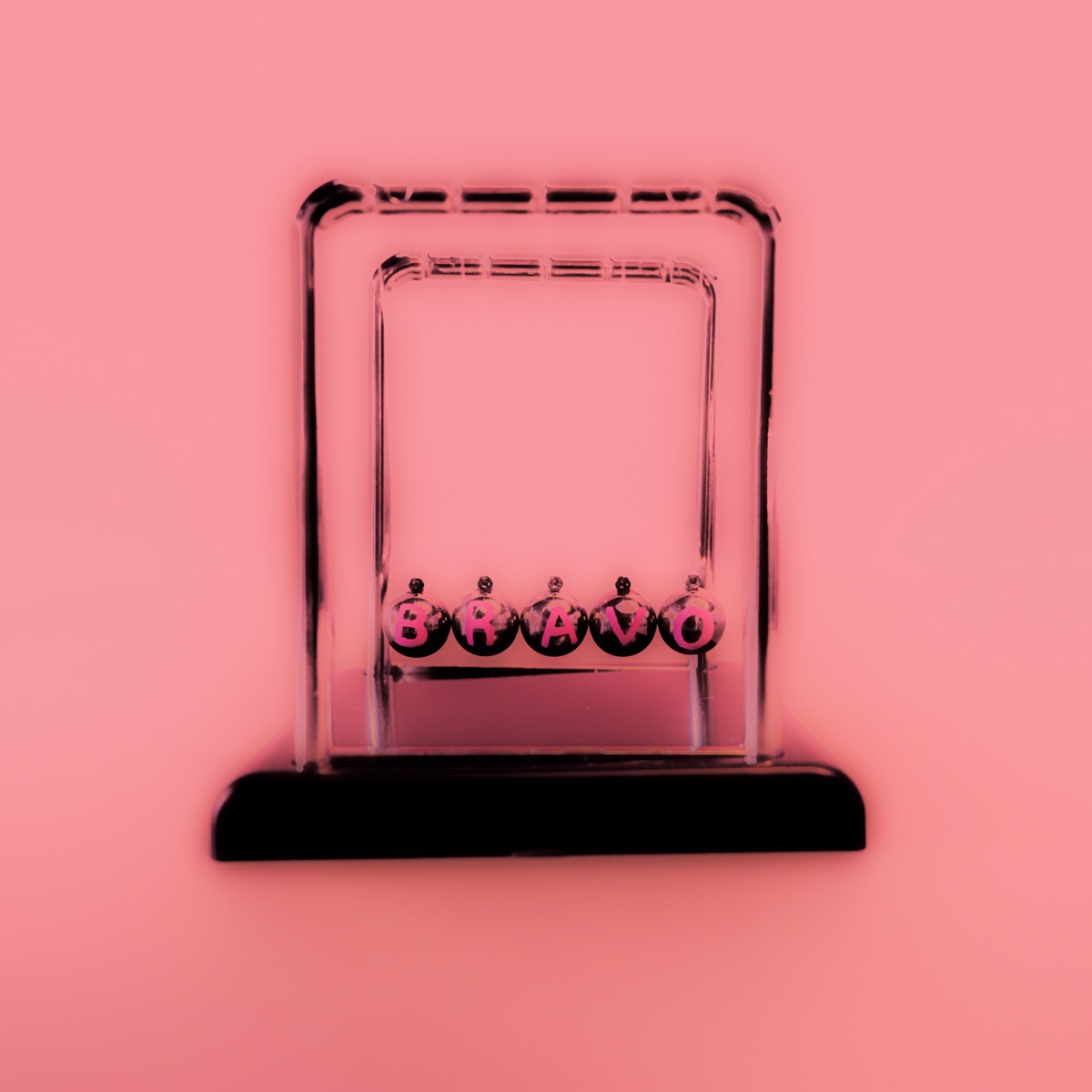 Bravo (feat. Anna Mercedes)