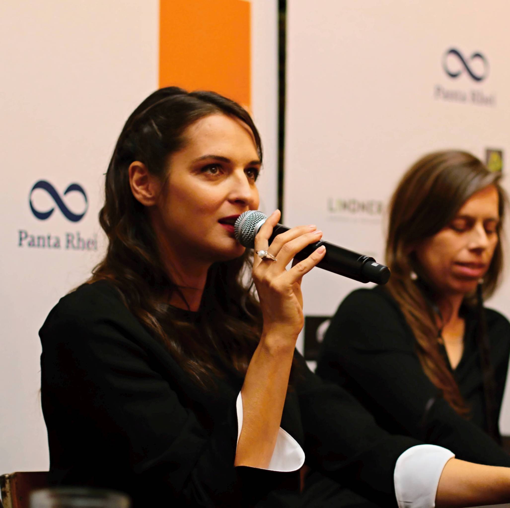 Uvádzanie albumu Moruša: Čierna – Hľadanie ciest k hraniciam neznáma