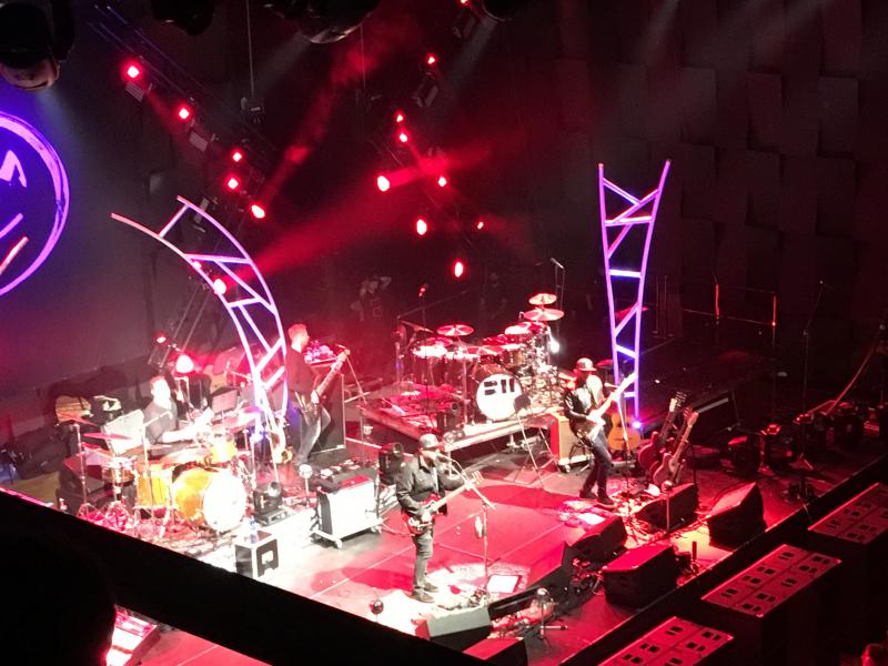 IMT Smile zaplnili pražské Fórum Karlín a odehráli vynikající koncert