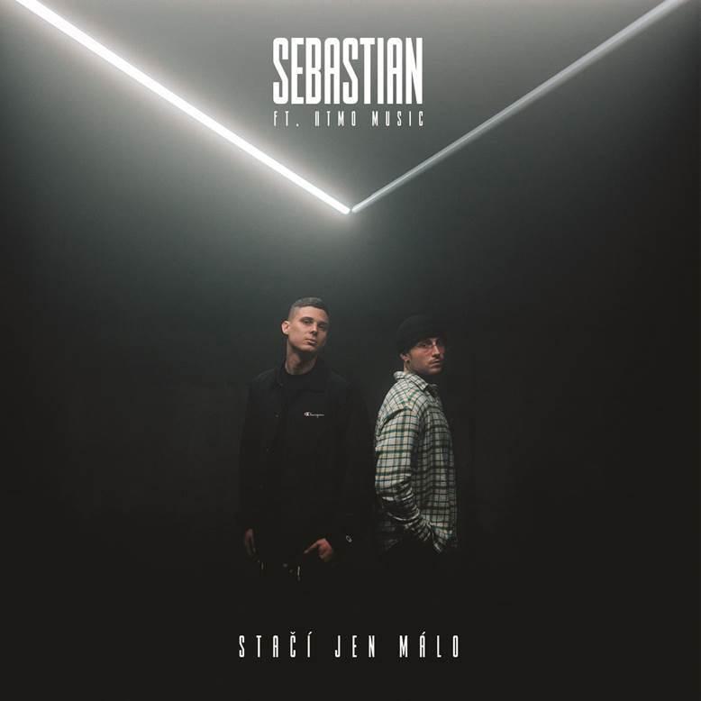 SEBASTIAN na featu s Beefem z ATMO Music vydává podmanivou novinku Stačí jen málo K singlu s výraznou hitovou ambicí natočila kapela emotivni videoklip s kontrastní hrou světel v nevšední lokaci.