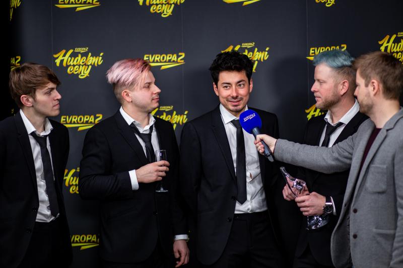 Hudební ceny Evropy 2 ovládli Mirai, největším překvapením se stal Remme