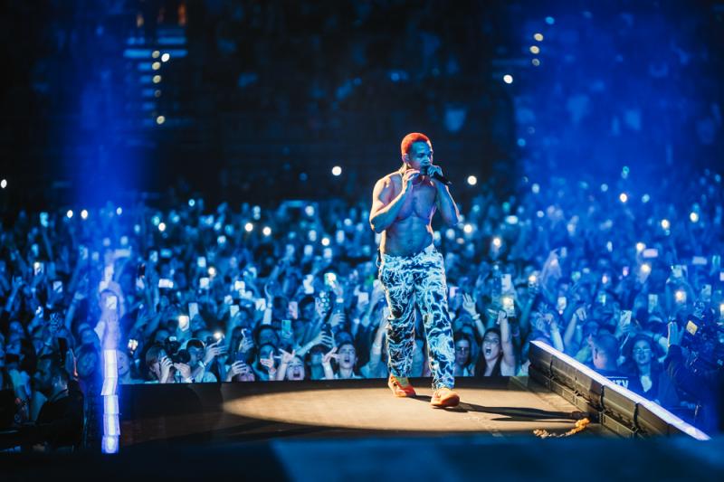 První udržitelný koncert Bena Cristovao ušetřil až téměř 100 % emisí uhlíku u jídla, oblečení či elektřiny