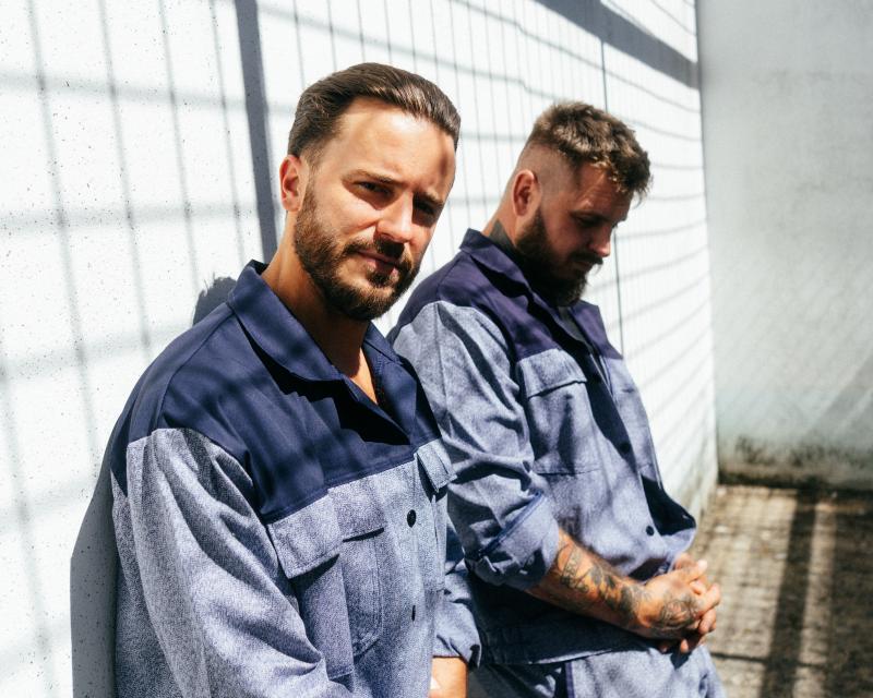 Lipo a Kuba Ryba natáčeli ve věznici. Videoklip k písni Sáro šíří osvětu o tématu dětí vězněných rodičů