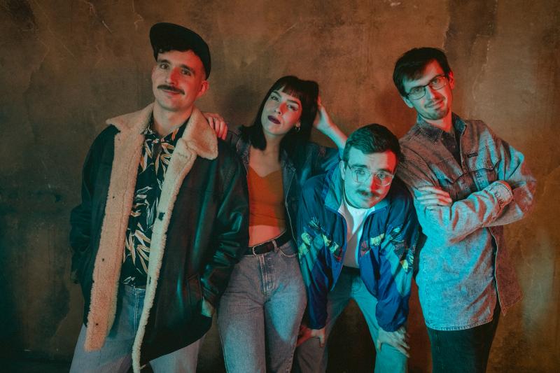 Iggy Mayerov zvou na živou premiérou nových písní