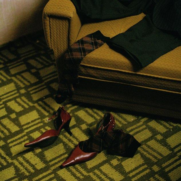 Teige vydávají singl oswald o osamělých mužích a sdílejících ženách