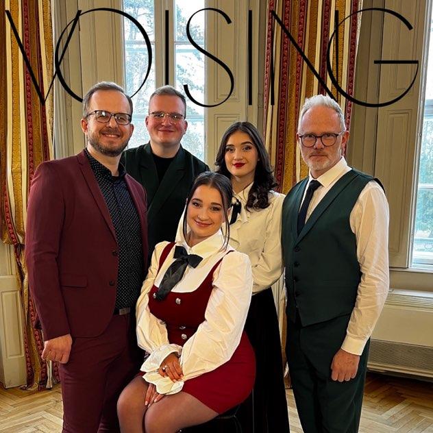 WAR IS OVER! Skupina VOISING predstavuje ikonickú vianočnú skladbu v novom a´cappella šate